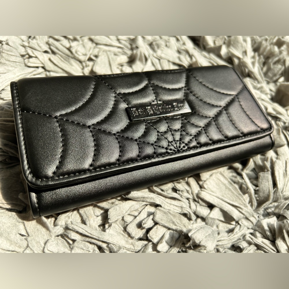 Bad Behavior Spiderweb Wallet